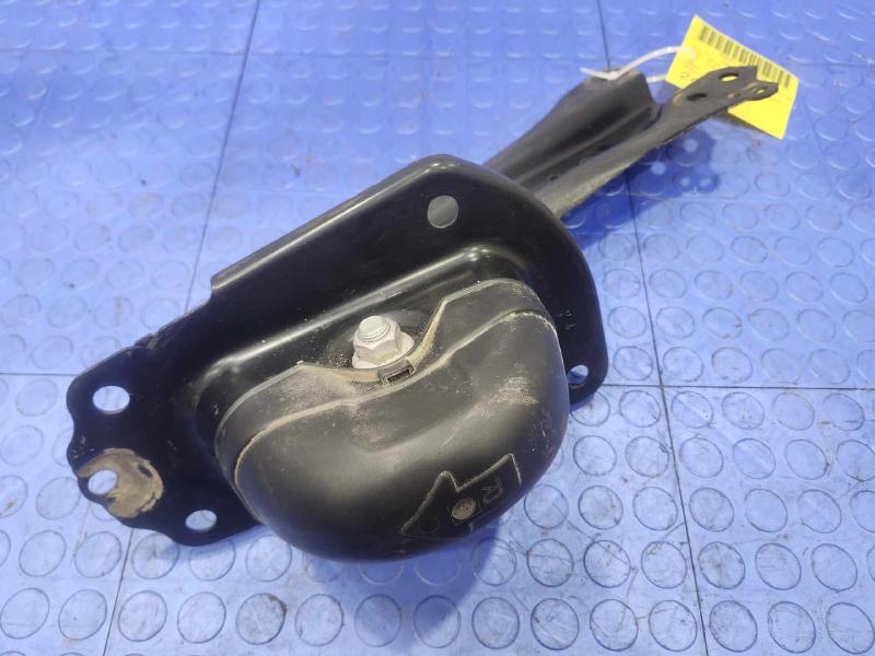2016-2022 Toyota Prius Rear Lower Trailing Arm Right Passenger Side OEM 4876047010,RH