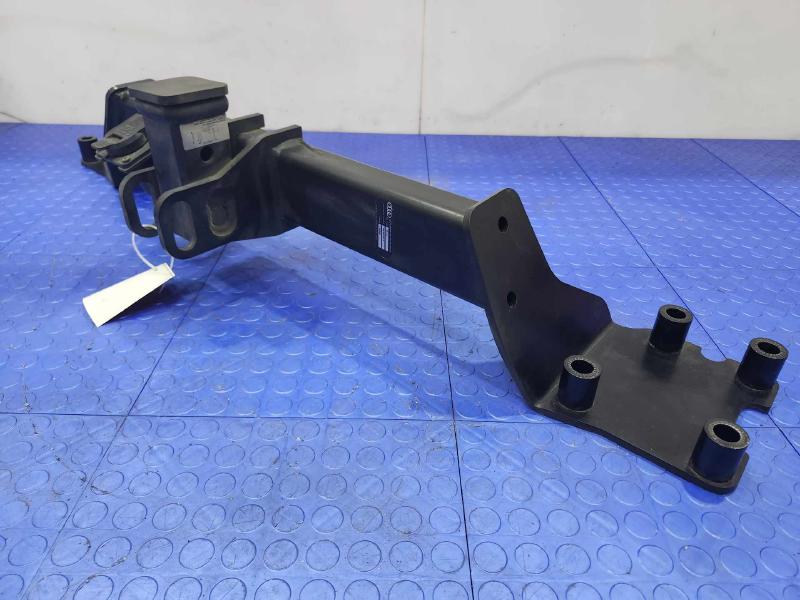 2017 Audi Q7 Rear Bumper Reinforcement