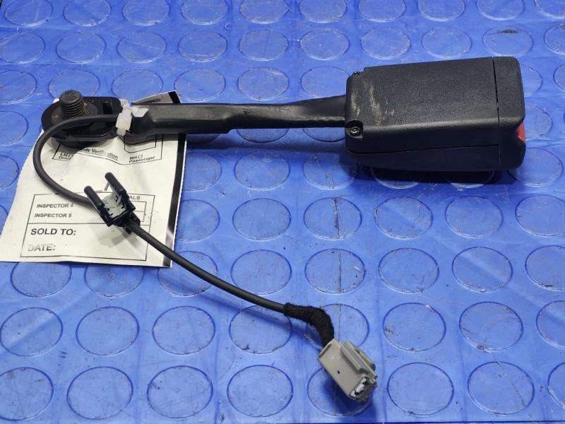 2021 Tesla Model 3 Front Seat Belt