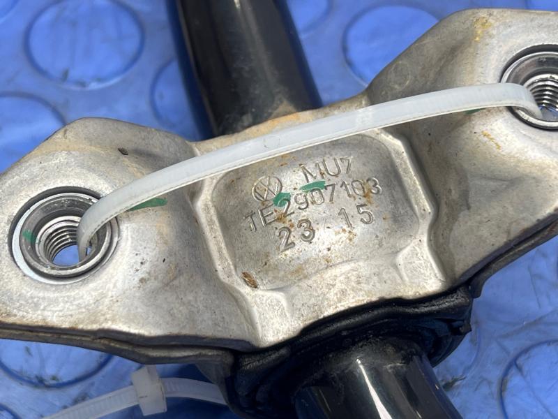 2015-2018 Audi A3 FWD Front Stabilizer Bar Swaybar Genuine OEM 5Q0411303M