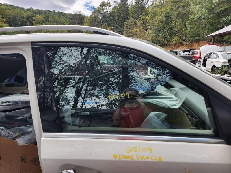 2012 Mercedes ML-Class Front Door Glass/Window