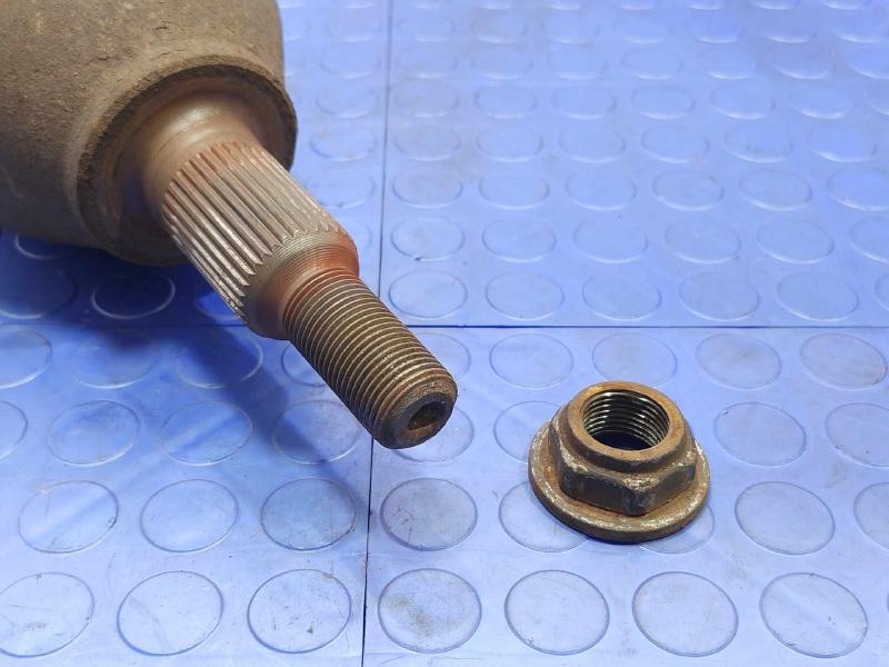 2014 Ram 1500 Axle Shaft