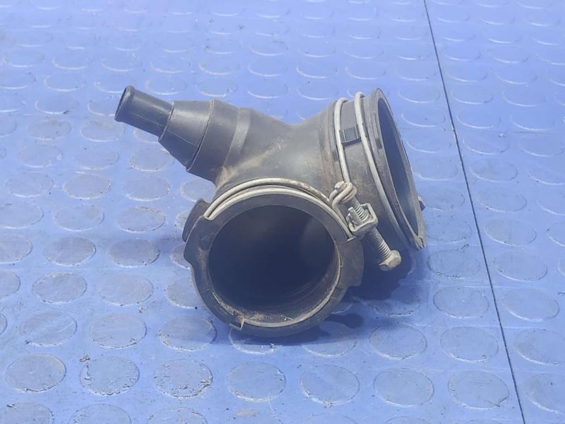 2010-2015 Toyota Prius 1.8L Engine Air Cleaner Hose Genuine OEM 1788137120