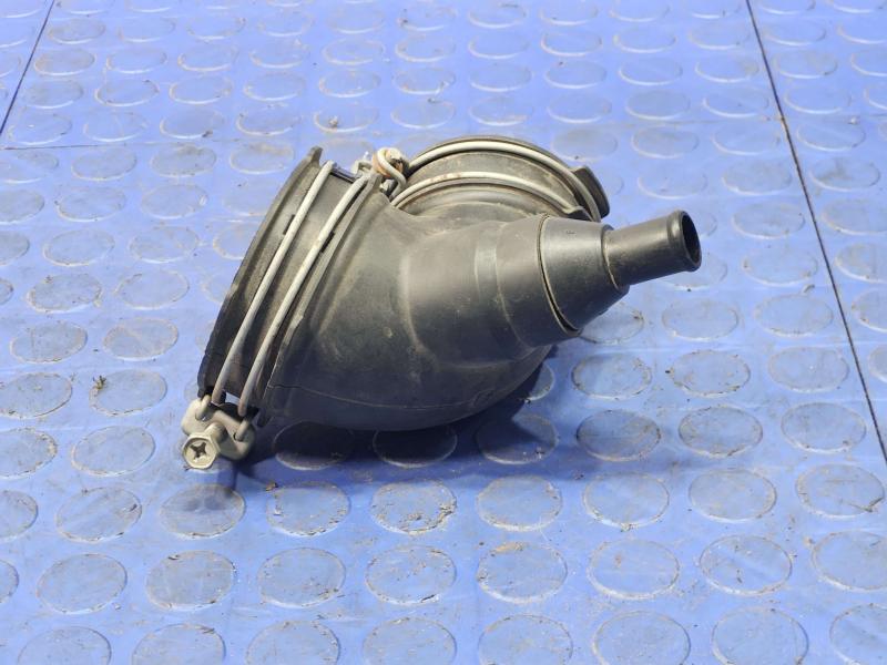 2010-2015 Toyota Prius 1.8L Engine Air Cleaner Hose Genuine OEM 1788137120