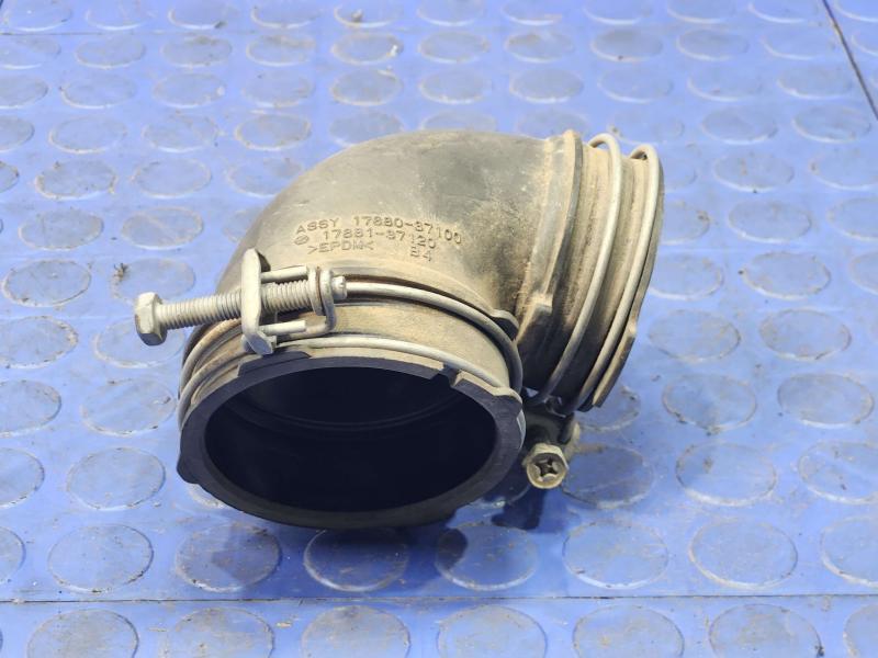 2010-2015 Toyota Prius 1.8L Engine Air Cleaner Hose Genuine OEM 1788137120