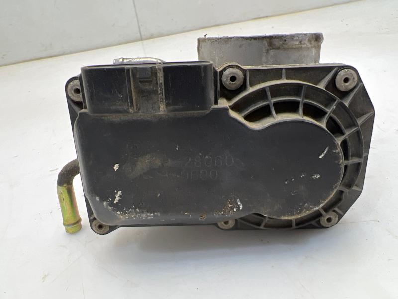 2005 Toyota RAV4 Throttle Body/Valve Assy