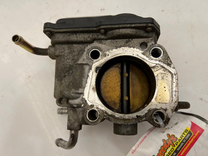 2005 Toyota RAV4 Throttle Body/Valve Assy