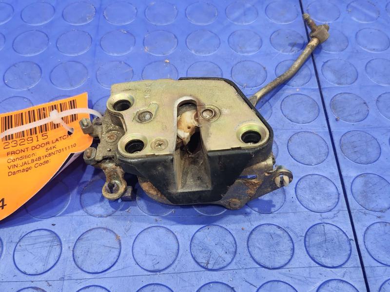 1992 Isuzu NPR Front Door Latch