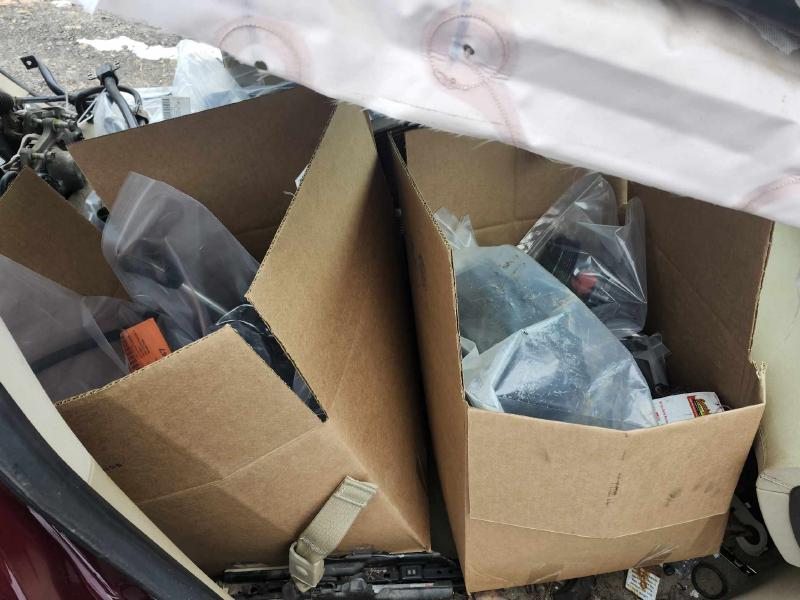 2011 Buick LaCrosse Center Pillar