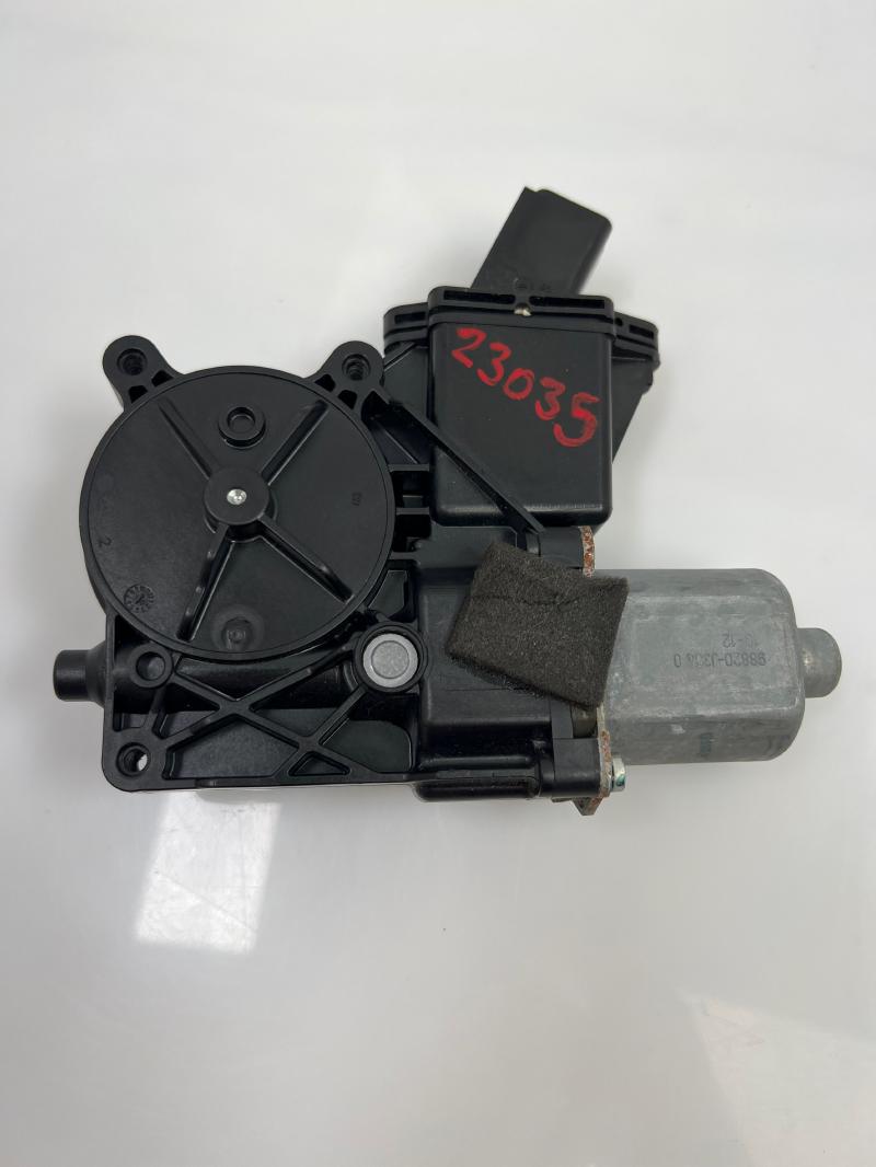 2011 Cadillac SRX Power Window Motor
