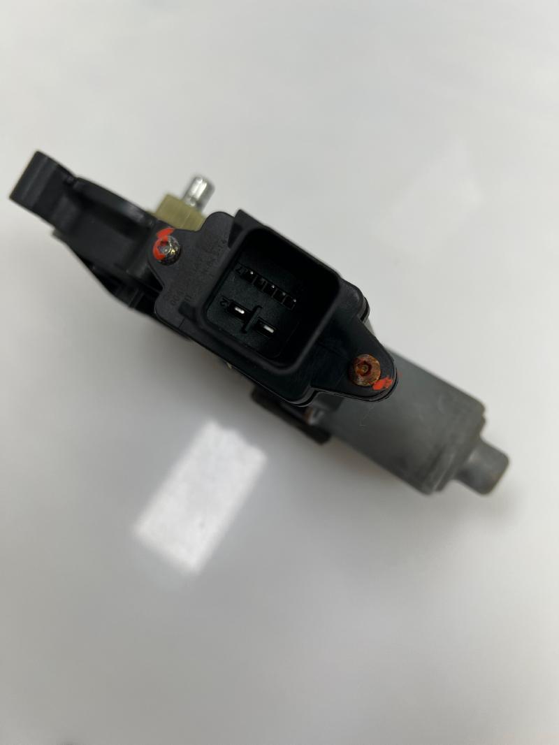 2011 Cadillac SRX Power Window Motor