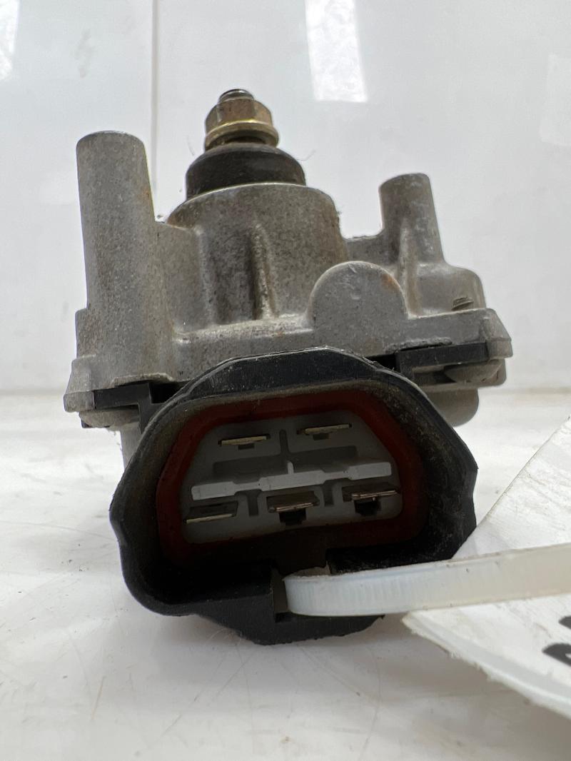 1997 - 2001 Honda CR-V Front Windshield Wiper Motor OEM 76505S04G01