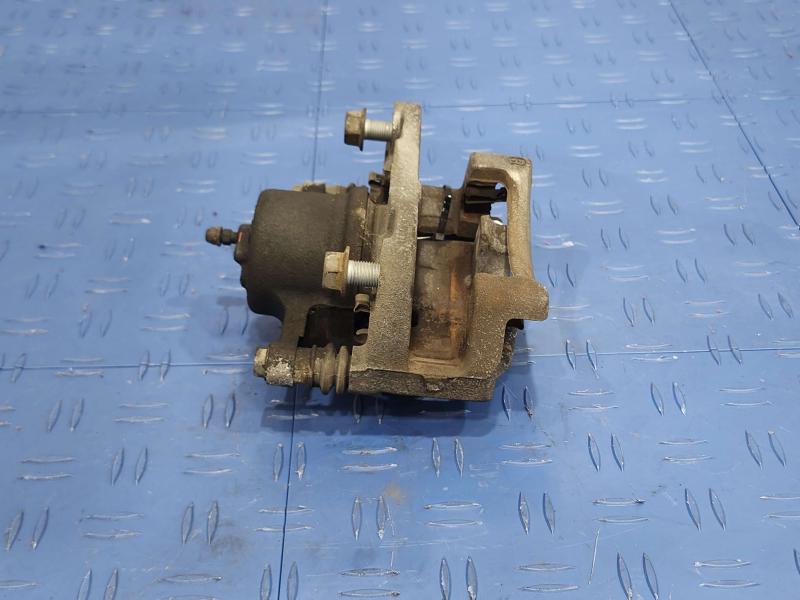 2013 Toyota Yaris Caliper