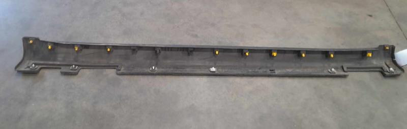 2017 Kia Niro Rocker Moulding