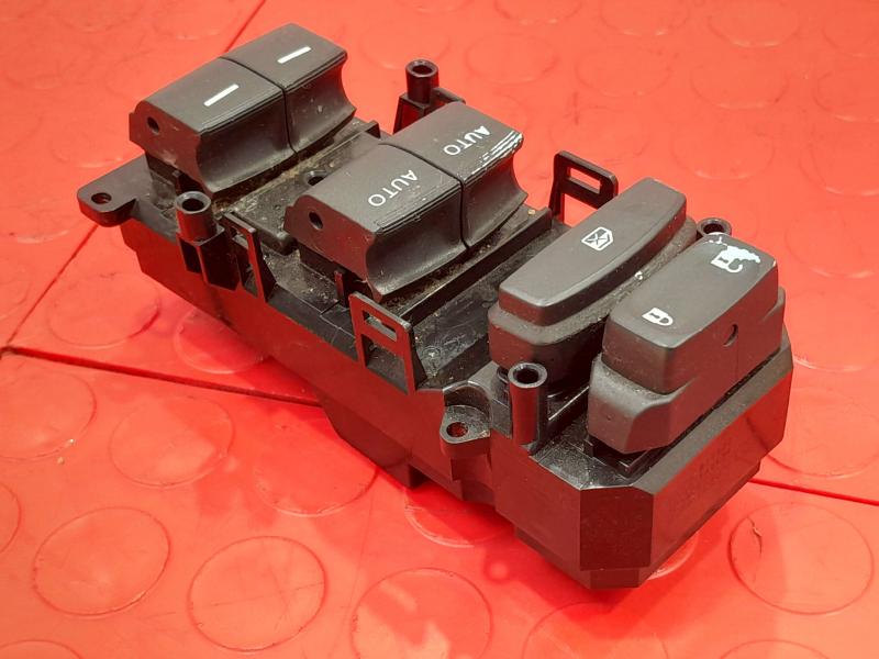2019 Honda Civic Door Switch Front