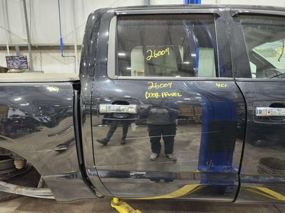 2019 Nissan Titan Rear Door