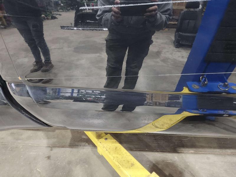 2019 Nissan Titan Rear Door