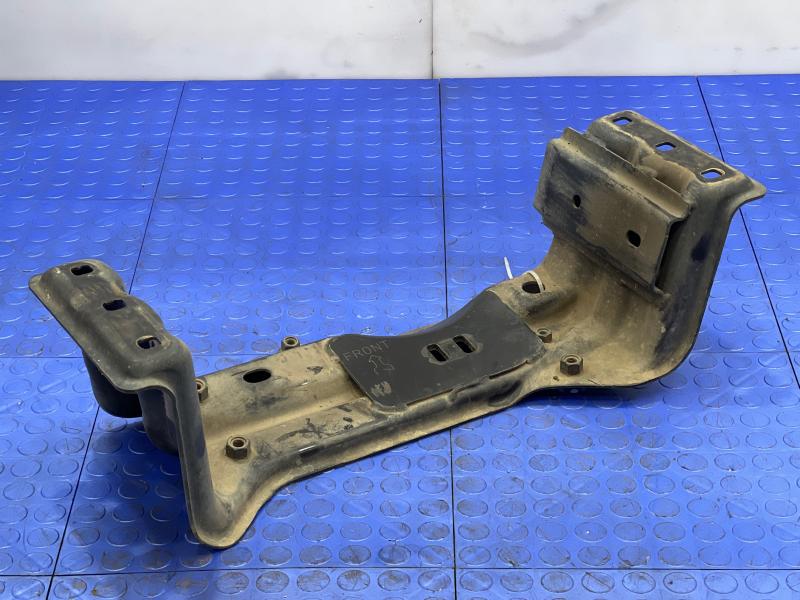 2011-2013 Dodge Durango Automatic Transmission Crossmember OEM 52124631AC