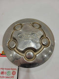 2005 Ford Crown Victoria Center Cap