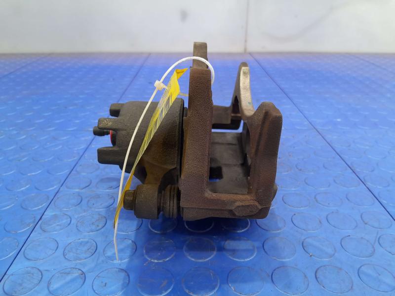 2016 Mitsubishi Outlander Caliper