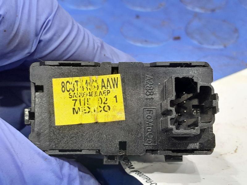 2008 Ford F-250 Super Duty Door Switch Front