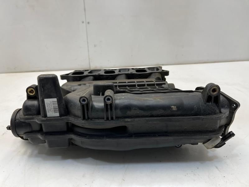 2016 Kia Sedona Intake Manifold