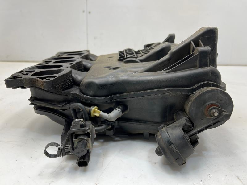 2016 Kia Sedona Intake Manifold