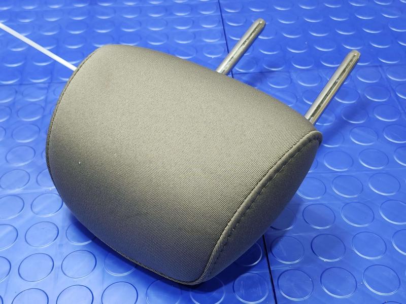 2013 Ford Fusion Headrest