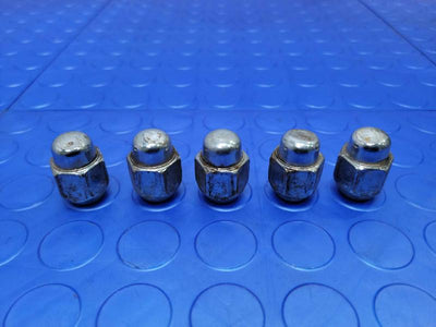 2013 Hyundai Santa Fe Lug Nuts