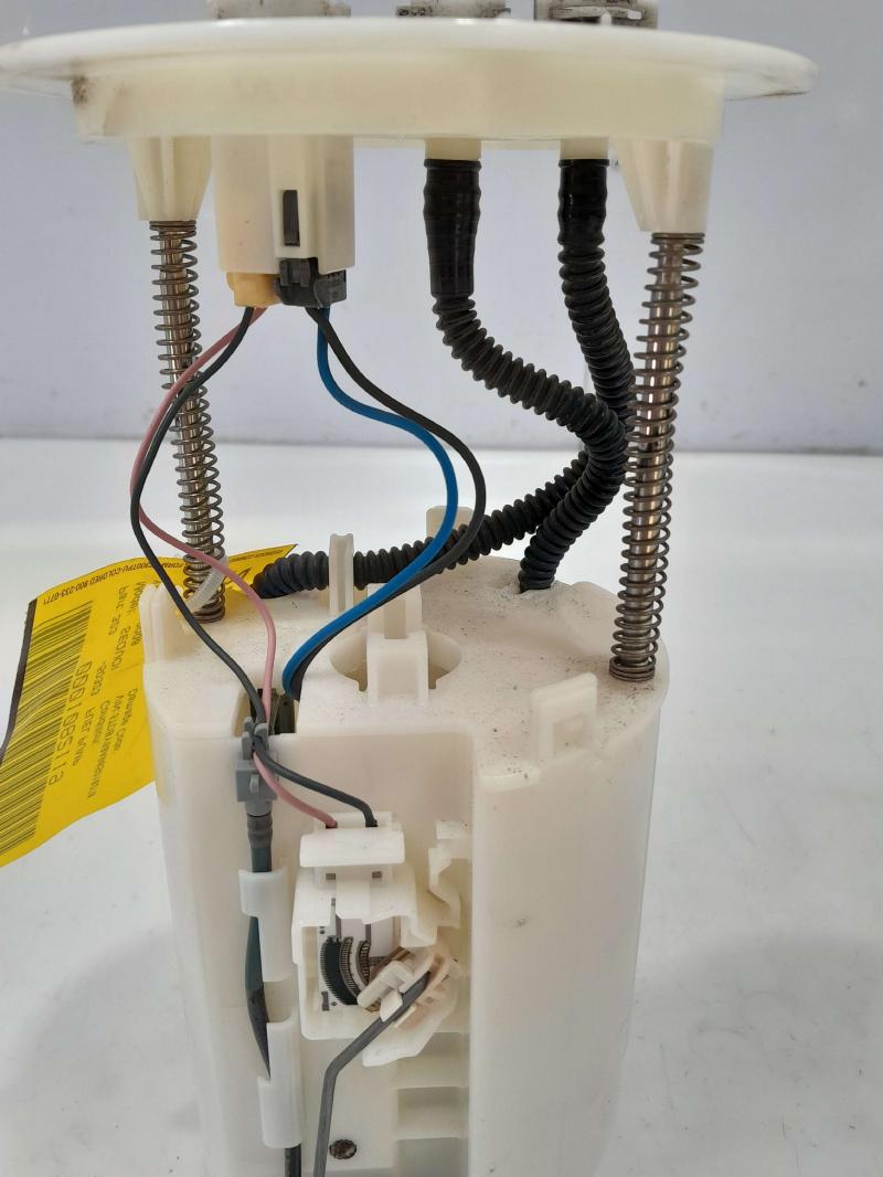 2008 - 2022 Toyota Sequoia 5.7L Fuel Pump Assembly OEM 770200C082