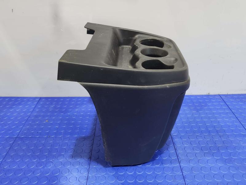 2019 Chevrolet Express 2500 Front Console