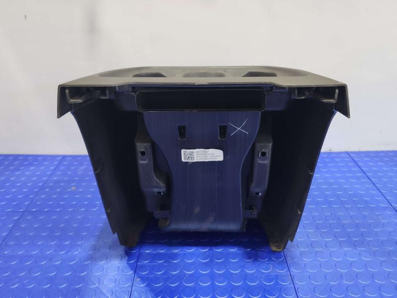 2019 Chevrolet Express 2500 Front Console