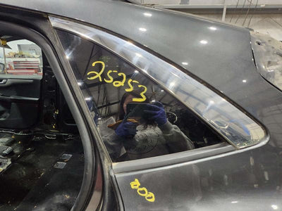 2020 Ford Escape Quarter Glass/Window