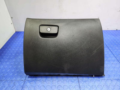 2015 Jeep Grand Cherokee Glove Box