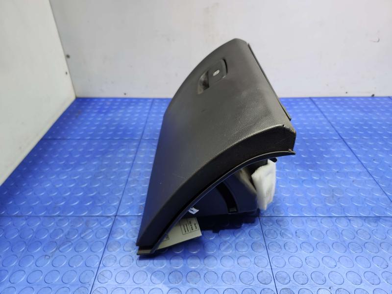 2015 Jeep Grand Cherokee Glove Box