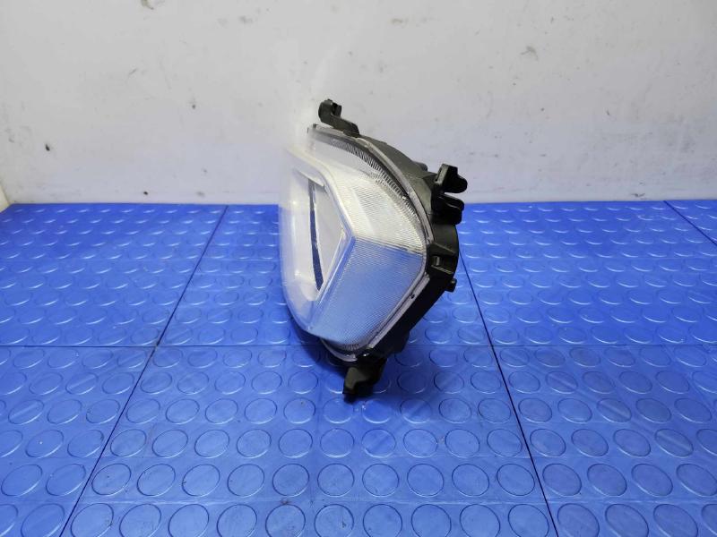2013-2016 Hyundai Santa Fe Fog Lamp Assembly Left Driver Side OEM 92201B8030,LH
