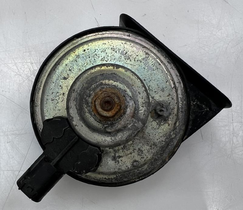 2007 BMW 328i Horn