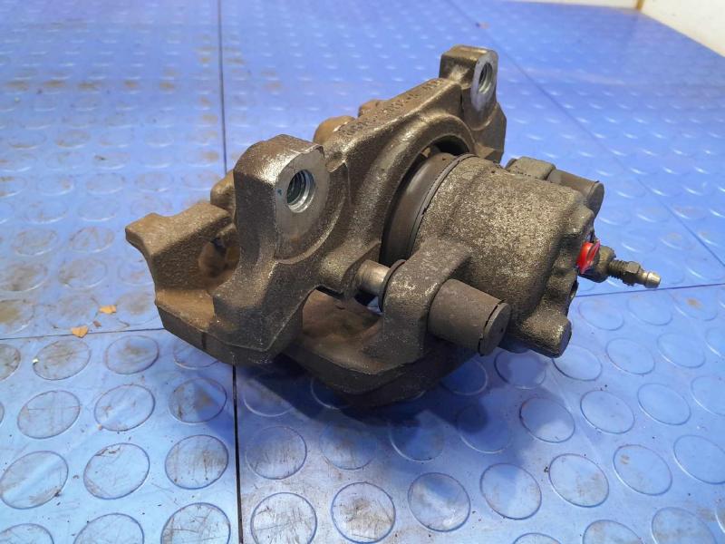 2013 Ford Fusion Caliper