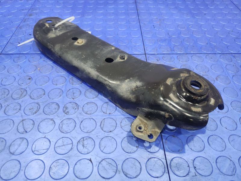 2018 Nissan Maxima Lower Control Arm Rr