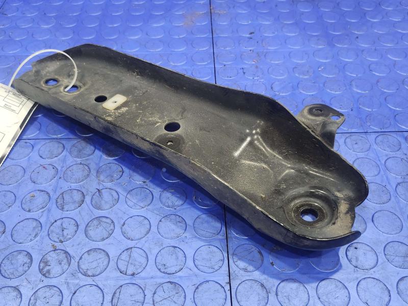 2018 Nissan Maxima Lower Control Arm Rr
