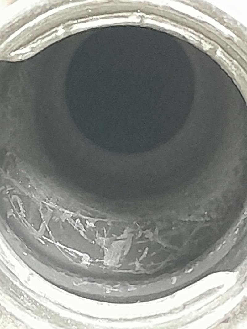 2011 Jeep Grand Cherokee Fuel Filler Neck