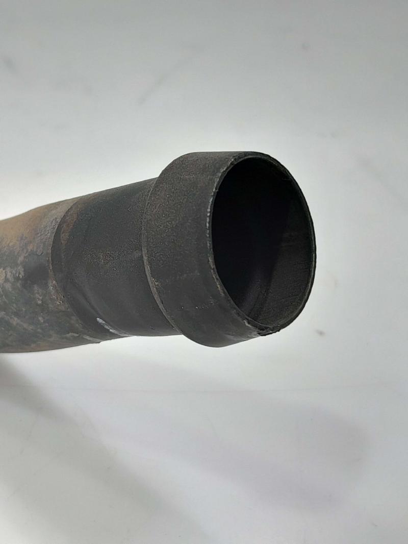 2011 Jeep Grand Cherokee Fuel Filler Neck