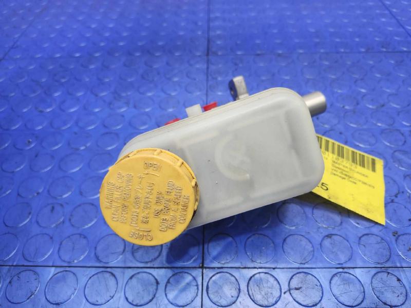 2015-2017 Subaru Outback Legacy 2.5L CVT Brake Master Cylinder Assembly OEM 26449FJ010