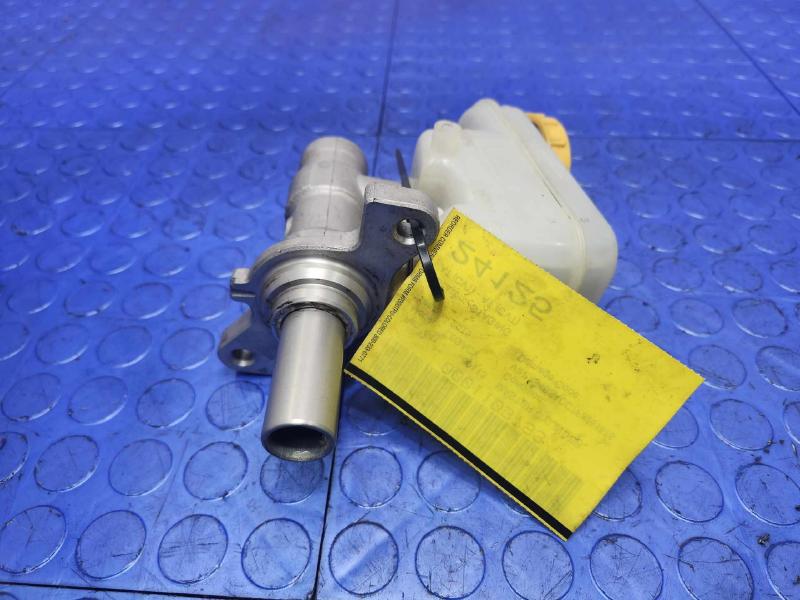 2015-2017 Subaru Outback Legacy 2.5L CVT Brake Master Cylinder Assembly OEM 26449FJ010