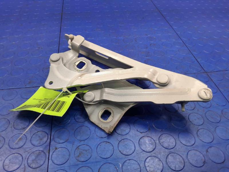 2018 Audi A4 Hood Hinge