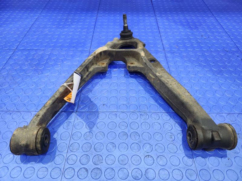 2010 Chevrolet Tahoe Lower Control Arm Front