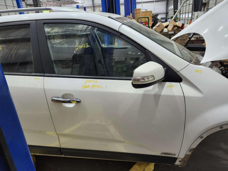 2011 Kia Sorento Front Door