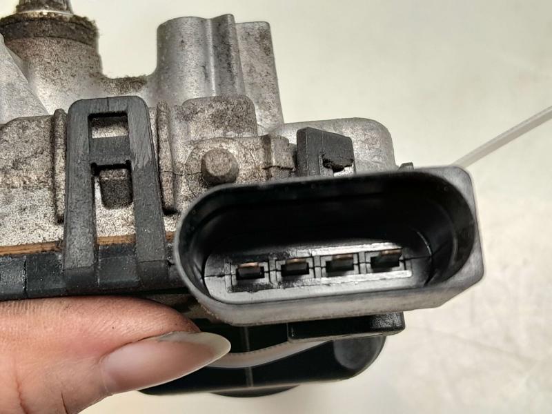 2006 Chevrolet Cobalt Wiper Motor Front