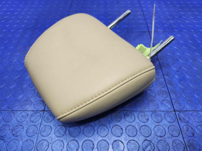 2015 Toyota Avalon Headrest