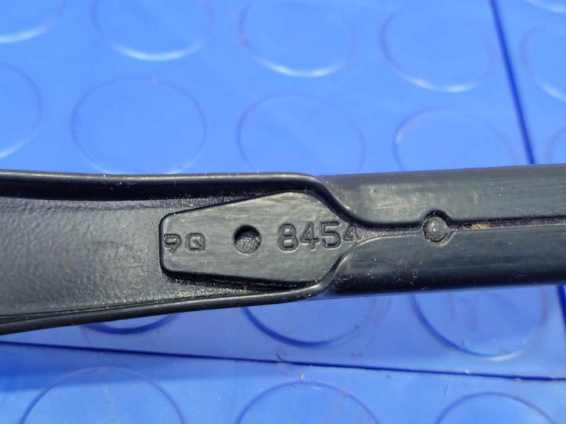 2014 Jeep Cherokee Wiper Arm